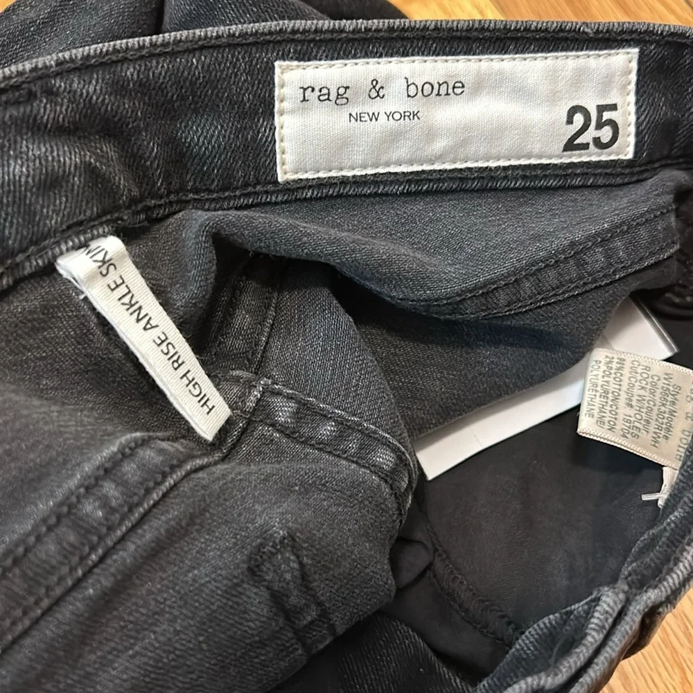 ✨ RAG & BONE ✨ NWT Black Destructed High Rise Ankle Skinny Jeans Size 25 - Picture 14 of 16